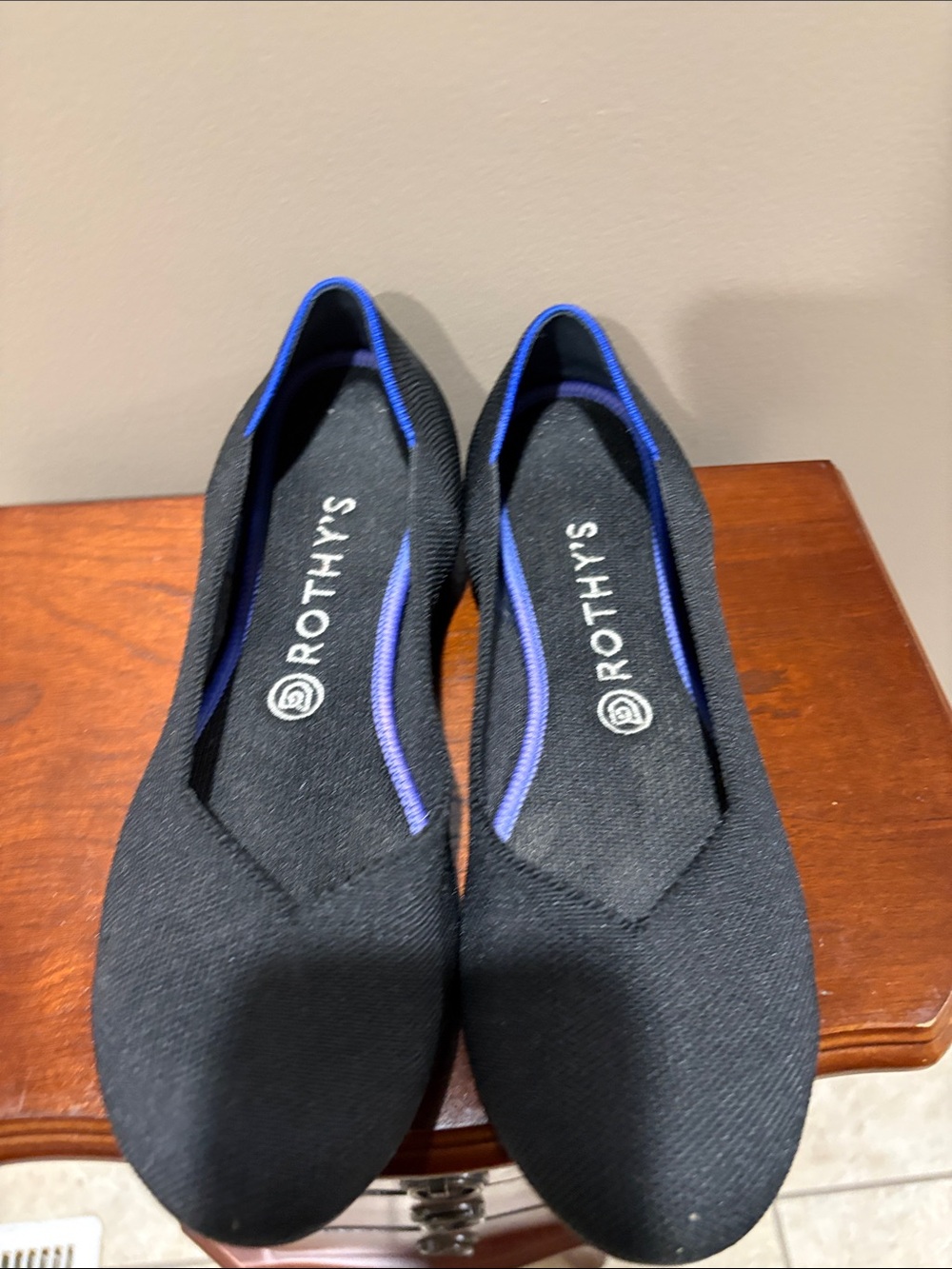 Rothy’s black flats